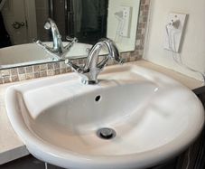 Bathroom sink