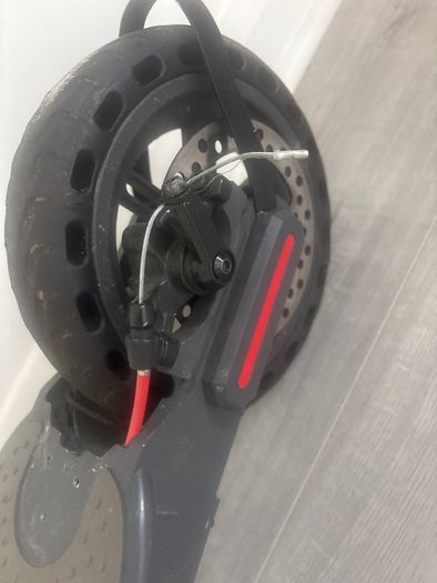 Electric scooter