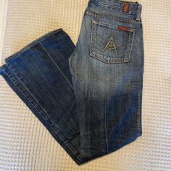 Seven jeans size 27 - fit 8-10