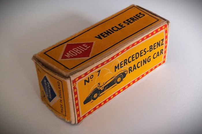 Diecast Vintage Morestone    Mercedes-Benz F1 Racing Car - Good with Very Good Original Box