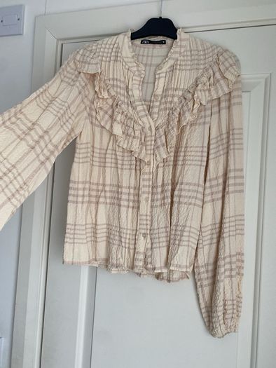 Zara blouse size XS like new