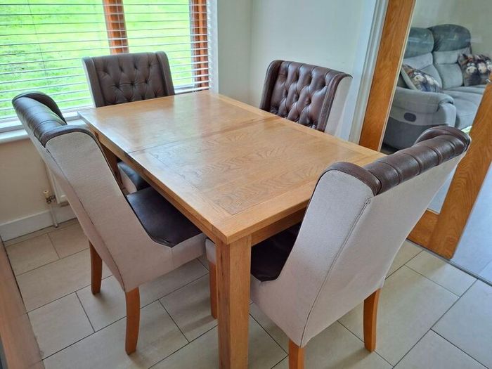 Kichen Table & 4 Chairs