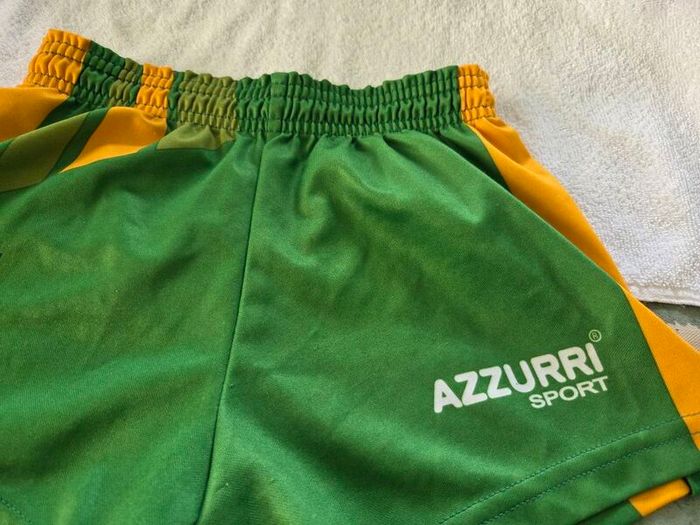 Donegal Gaelic Football Home Shorts 2010 to 2011 Children 5 to 6 Years Old