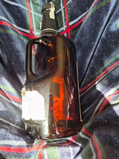 Vintage Bottle, 6-year-old Canadian Club Blended Canadian Whiskey