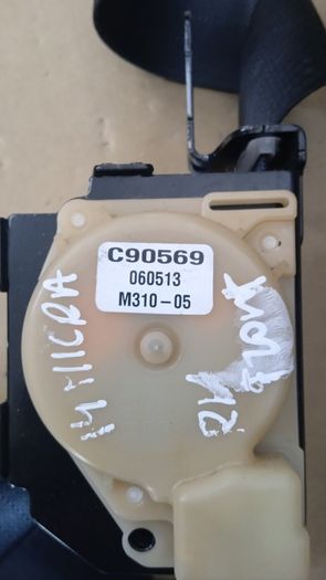 2010-2016 nissan micra front seat belt RH side
