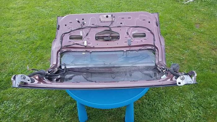 Audi A2 8Z rear tailgate with glass