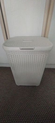 Loundry basket