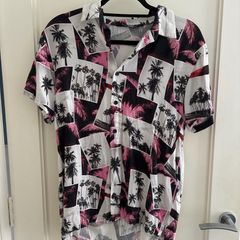 Black and pink button up shirt primark