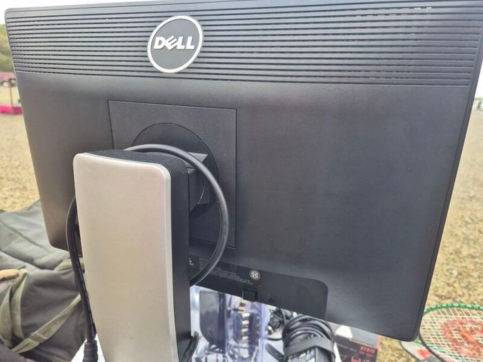 Dell Monitor P1913B