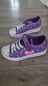 heelys