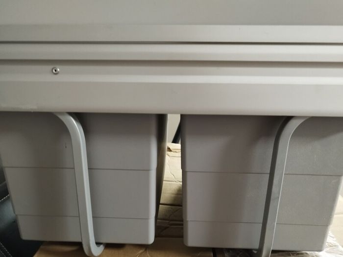 Space saving bin X2 18L