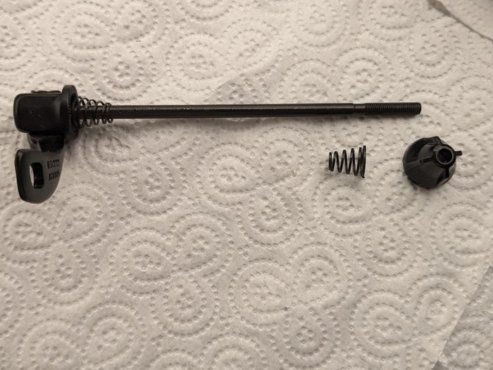 Shimano HB-M525A front disc hub incl. QR skewer