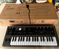 Korg MicroKorg 2 Synthesizer/Vocoder
