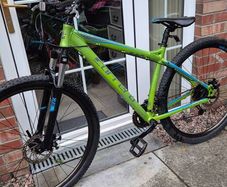 carrera mtb mountain bike