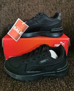 Unisex PUMA runners NEW size UK 10