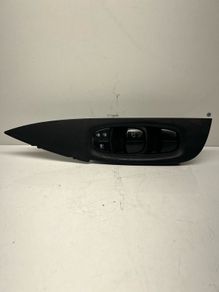 Nissan Qashqai 2016 Electric Window Switch 5 Door Hatch A2l10b4s