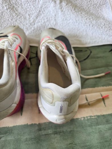 Nike Zoom Fly 6 Women Trainers Runners Size 7.5UK