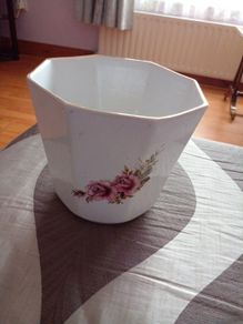 Flower Pot - Ceramadad - Leek Staffs