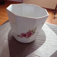 Flower Pot - Ceramadad - Leek Staffs
