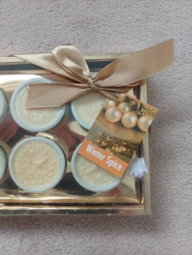 Eight tealight candles