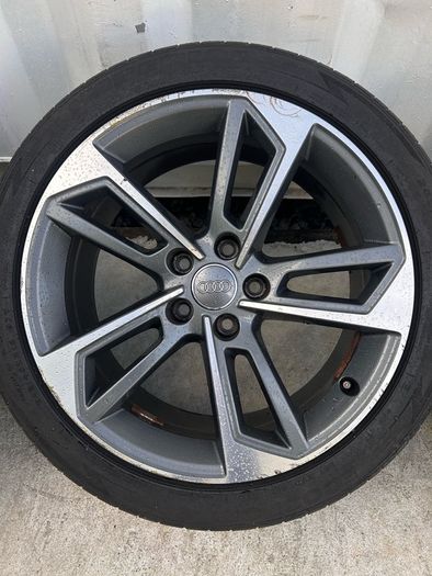 Genuine Audi S4/A4 Trapezoid 18" Alloy Wheels
