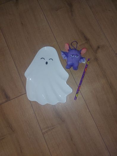 Only 2 Euro Each Picture!! - Halloween Items