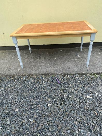 kitchen tables