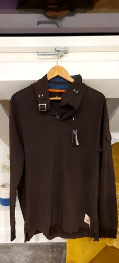 Men top, brown, new with price tag,
