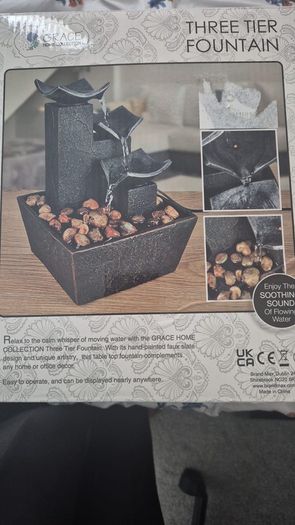 Indoor fountain box packed