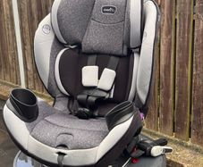 Evenflo EveryStage DLX Car Seat / Booster