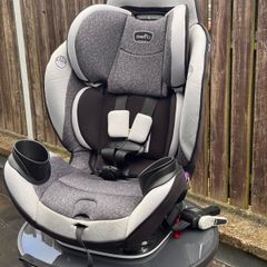Evenflo EveryStage DLX Car Seat / Booster