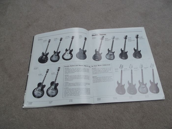 Yamaha SA 800 semi - acoustic "335" type guitar - Made in 1986