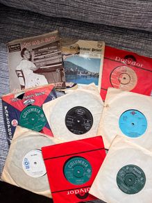Selection of 21 7inch vinyl 45's Perfect condition