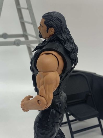 wwe elite series 25 &  26 The Shield Seth Rollins, Roman Reigns & Dean Ambrose action figures