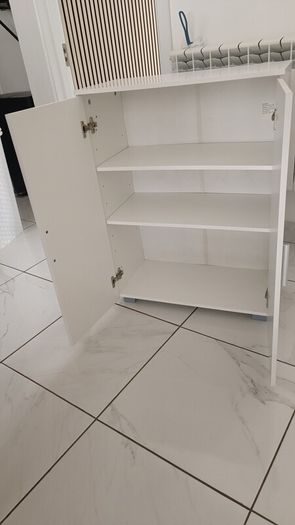 White cabinet