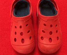 childrens crocs