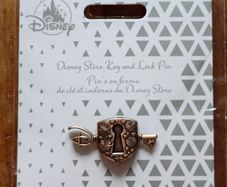 Disney store key and lock pin