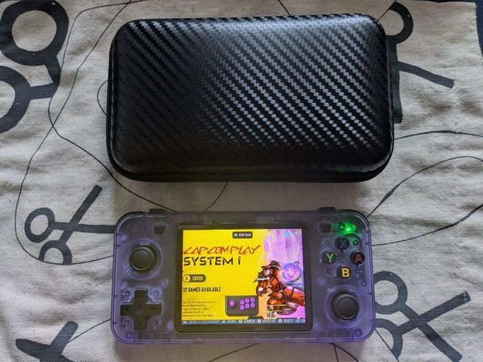 R36H Console 64GB - Hard Case - Brand new - price firm