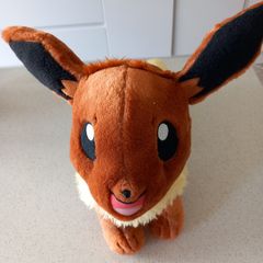 Build-A-Bear Workshop Pokemon Eevee Plush 16 Inch