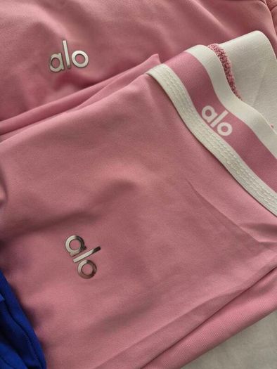 alo top and leggings xs