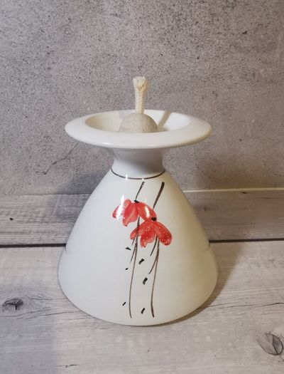 Louis Mulcahy Oil Lamp White Floral Hand Made Painted Irish Pottery With Wick