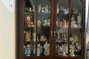 Clock, figures, Display Cabinet