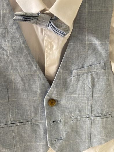 M&S 4 piece shorts shirt waistcoat and dickie bow suit 2-3 years