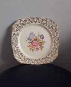 PLATE - Vintage - Tunstall - Chintz Square Floral