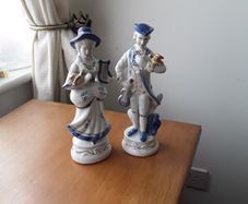 2 lovely ornaments
