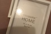 2 x white photo frames