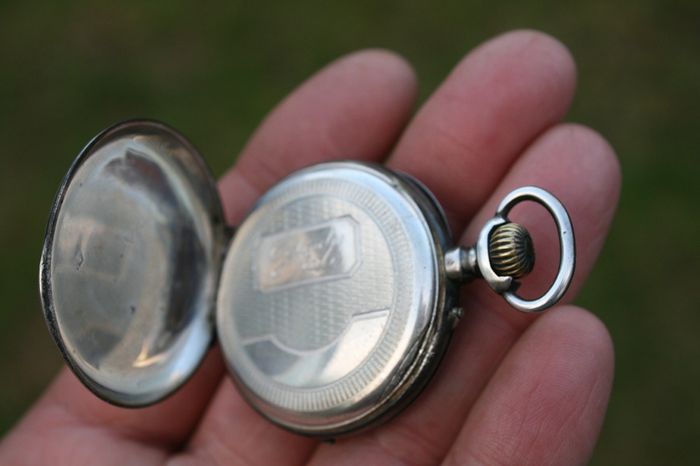 Antique Pocket Watch Mechanical Movement (in working order)