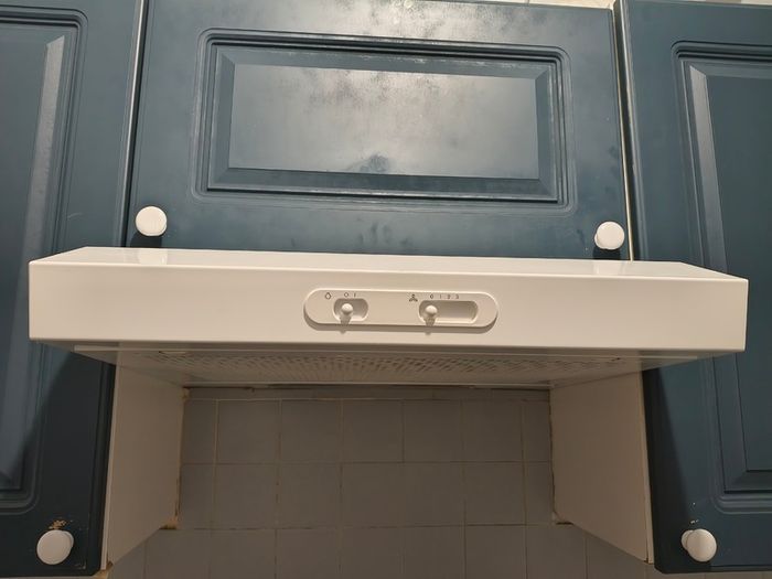 Kitchen hood