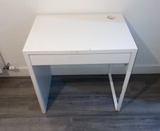 Office Desk/ small desk
