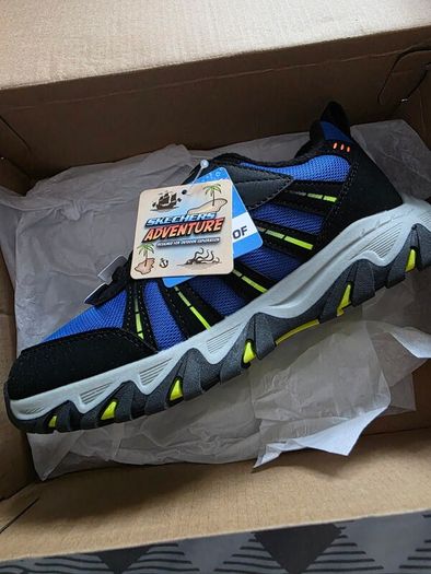 Sketchers Kids Waterproof Trainer